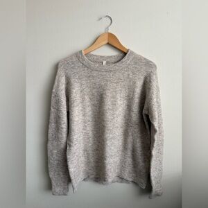 Aritzia The Group Babaton Thurlow Sweater in Taupe